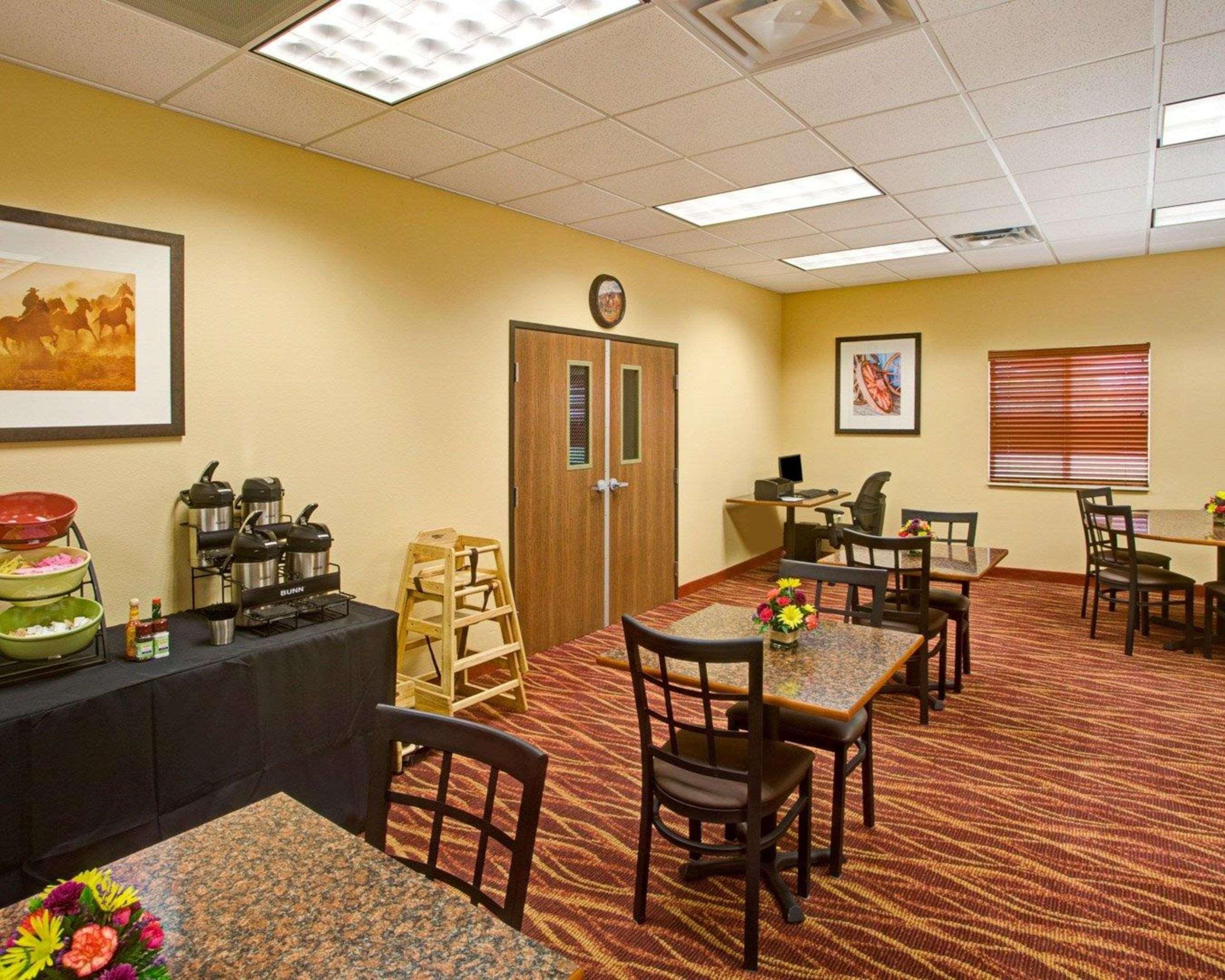 Rodeway Inn & Suites Phillipsburg Luaran gambar