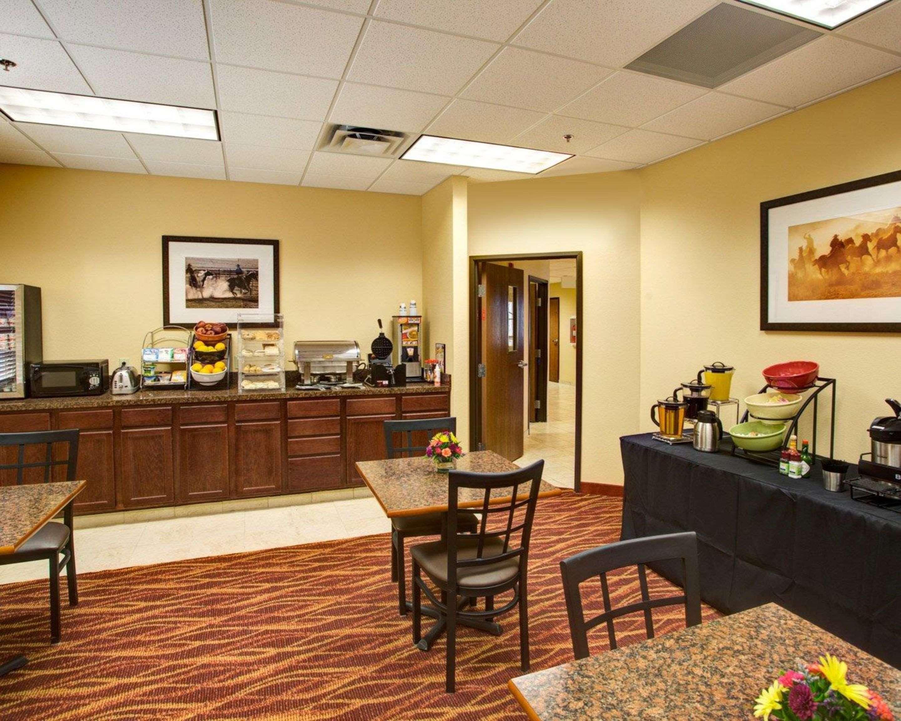 Rodeway Inn & Suites Phillipsburg Luaran gambar